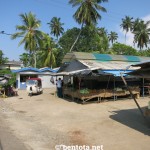 Markt in Aluthgama - extrem teuer für Touristen.
