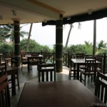 Warahena Beach Hotel04